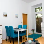 Ruhiges Terrassen Apartment